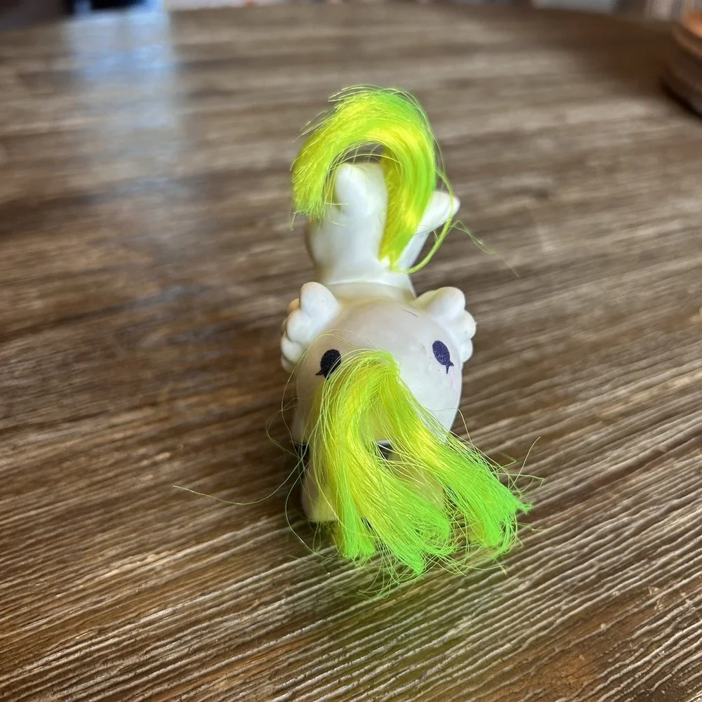 My Little Pony G1 Baby Surprise Pegasus Hasbro 1983‎ Vintage Wings Neon Hair MLP